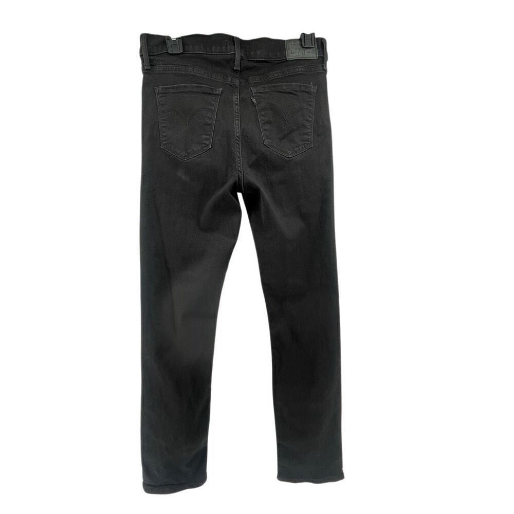 Levi’s 314 Shaping Straight Black Women’s Jeans Mid Rise Tummy Control 30x32 - Picture 3 of 15